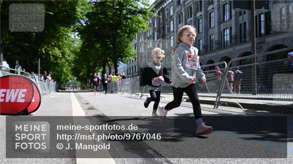 14.06.2026 - REWE Women's Run J. Mangold http://msf.ph/oto/9767046 14.06.2026 11:38:54 Ziel 218, 222, 243, 291, 366 meine-sportfotos.de