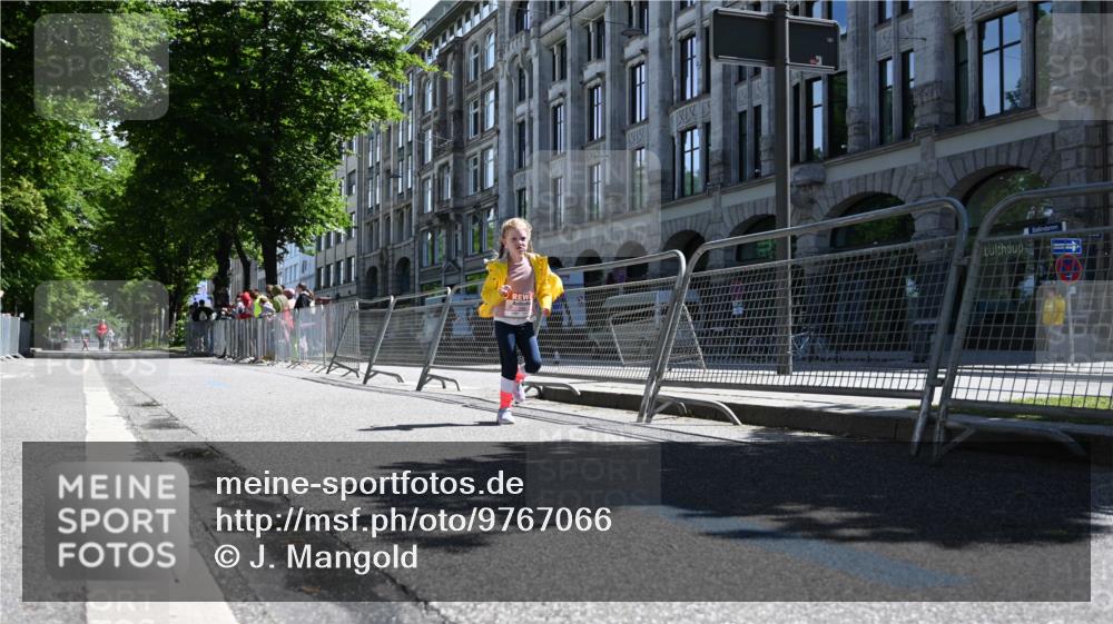 14.06.2026 - REWE Women's Run J. Mangold http://msf.ph/oto/9767066 14.06.2026 11:39:04 Ziel 288 meine-sportfotos.de