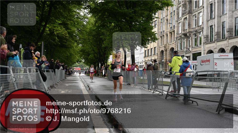 14.06.2026 - REWE Women's Run J. Mangold http://msf.ph/oto/9768216 14.06.2026 09:42:43 Ziel 10080, 10992 meine-sportfotos.de