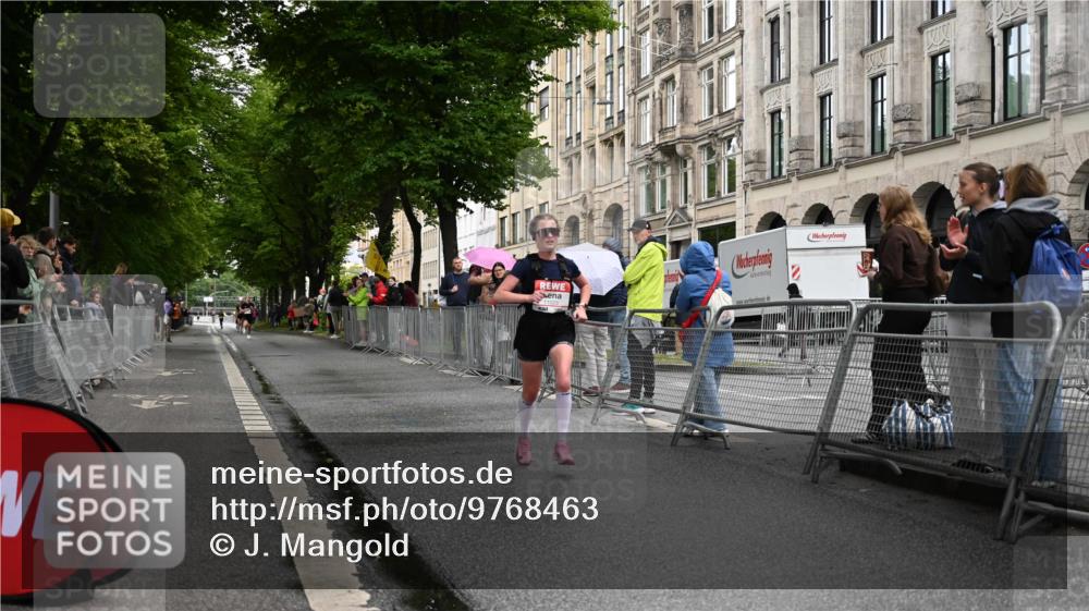 14.06.2026 - REWE Women's Run J. Mangold http://msf.ph/oto/9768463 14.06.2026 09:46:12 Ziel 11023 meine-sportfotos.de