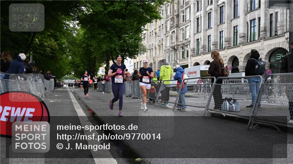 14.06.2026 - REWE Women's Run J. Mangold http://msf.ph/oto/9770014 14.06.2026 09:54:33 Ziel 10066, 10290, 11167, 11179, 11273, 11407, 11438 meine-sportfotos.de