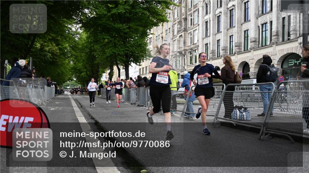14.06.2026 - REWE Women's Run J. Mangold http://msf.ph/oto/9770086 14.06.2026 09:54:49 Ziel 10154, 10343, 10352, 10526, 11056, 11238, 11335 meine-sportfotos.de