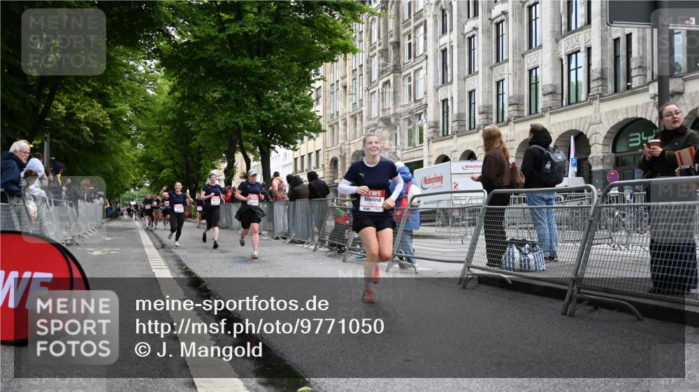 14.06.2026 - REWE Women's Run J. Mangold http://msf.ph/oto/9771050 14.06.2026 09:57:48 Ziel 10423, 10605, 10638, 10930, 11160, 11370, 11479 meine-sportfotos.de