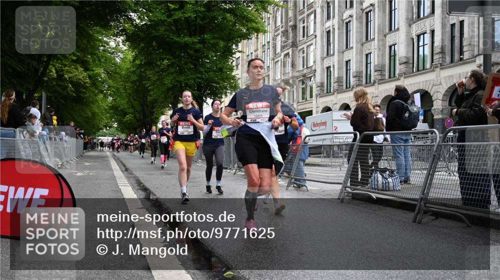 14.06.2026 - REWE Women's Run J. Mangold http://msf.ph/oto/9771625 14.06.2026 09:59:20 Ziel 10190, 10264, 10279, 10280, 10405, 10542, 10567, 10664 meine-sportfotos.de