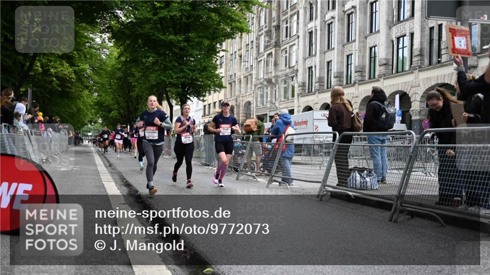 14.06.2026 - REWE Women's Run J. Mangold http://msf.ph/oto/9772073 14.06.2026 10:00:19 Ziel 10030, 10210, 10433, 10466, 10677, 10709, 11101, 11255, 11518 meine-sportfotos.de
