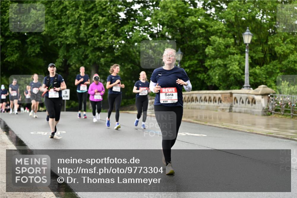 14.06.2026 - REWE Women's Run Dr. Thomas Lammeyer http://msf.ph/oto/9773304 14.06.2026 09:52:19 Laufen 11217 meine-sportfotos.de