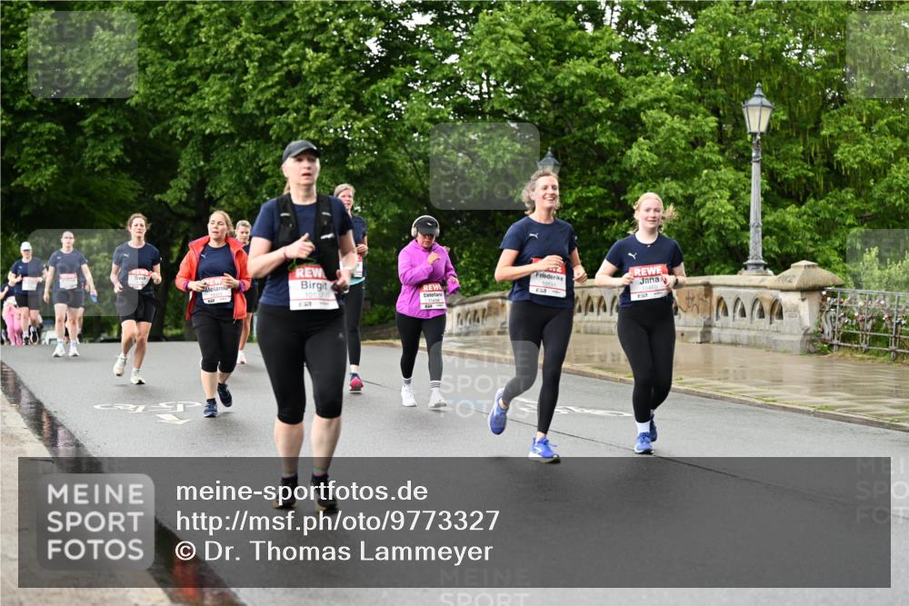 14.06.2026 - REWE Women's Run Dr. Thomas Lammeyer http://msf.ph/oto/9773327 14.06.2026 09:52:22 Laufen 10137, 11458, 10460 meine-sportfotos.de