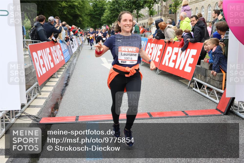 14.06.2026 - REWE Women's Run Strokosch-Dieckow http://msf.ph/oto/9775854 14.06.2026 09:56:40 Ziel 10018, 10098, 10112, 10234, 10265, 10304, 10547, 10682, 10736, 10845, 11415, 11516 meine-sportfotos.de