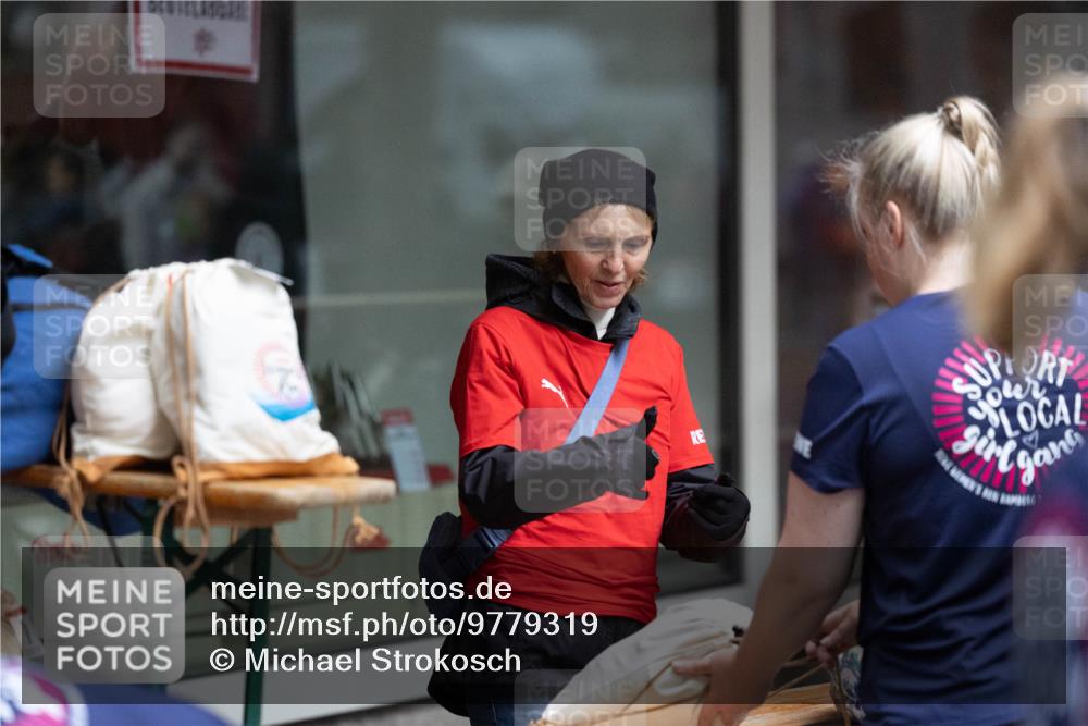 14.06.2026 - REWE Women's Run Michael Strokosch http://msf.ph/oto/9779319 14.06.2026 08:16:34 Laufen  meine-sportfotos.de