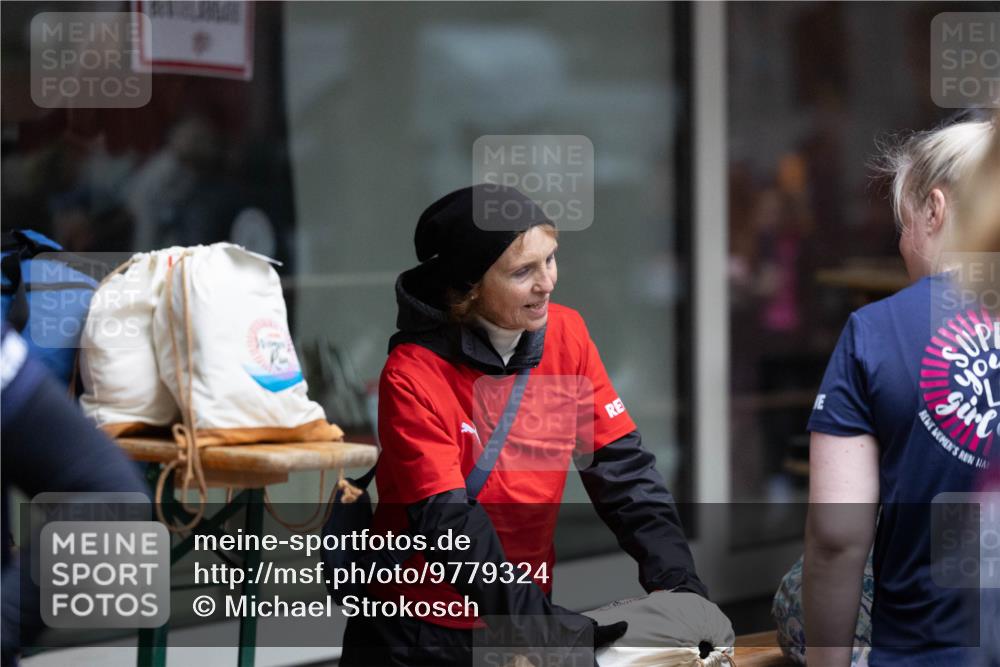 14.06.2026 - REWE Women's Run Michael Strokosch http://msf.ph/oto/9779324 14.06.2026 08:16:35 Laufen  meine-sportfotos.de