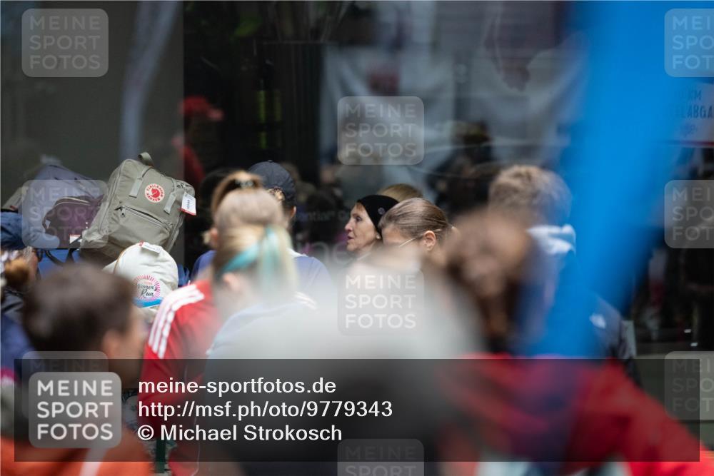 14.06.2026 - REWE Women's Run Michael Strokosch http://msf.ph/oto/9779343 14.06.2026 08:18:10 Laufen 10 meine-sportfotos.de