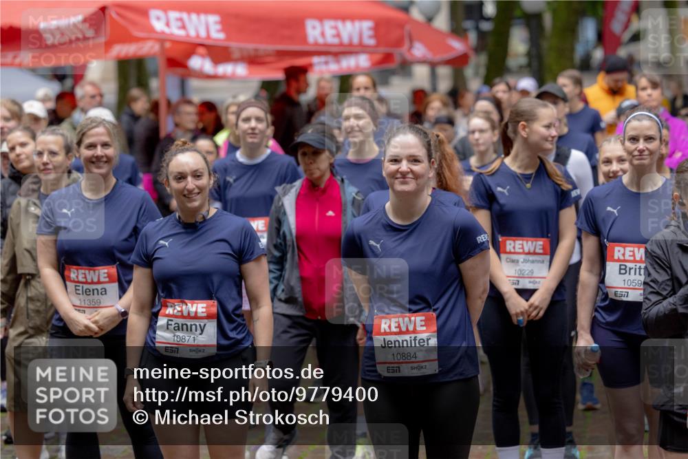 14.06.2026 - REWE Women's Run Michael Strokosch http://msf.ph/oto/9779400 14.06.2026 08:30:21 Laufen 11359, 19871, 10884, 10229, 7577, 1059, 7 meine-sportfotos.de