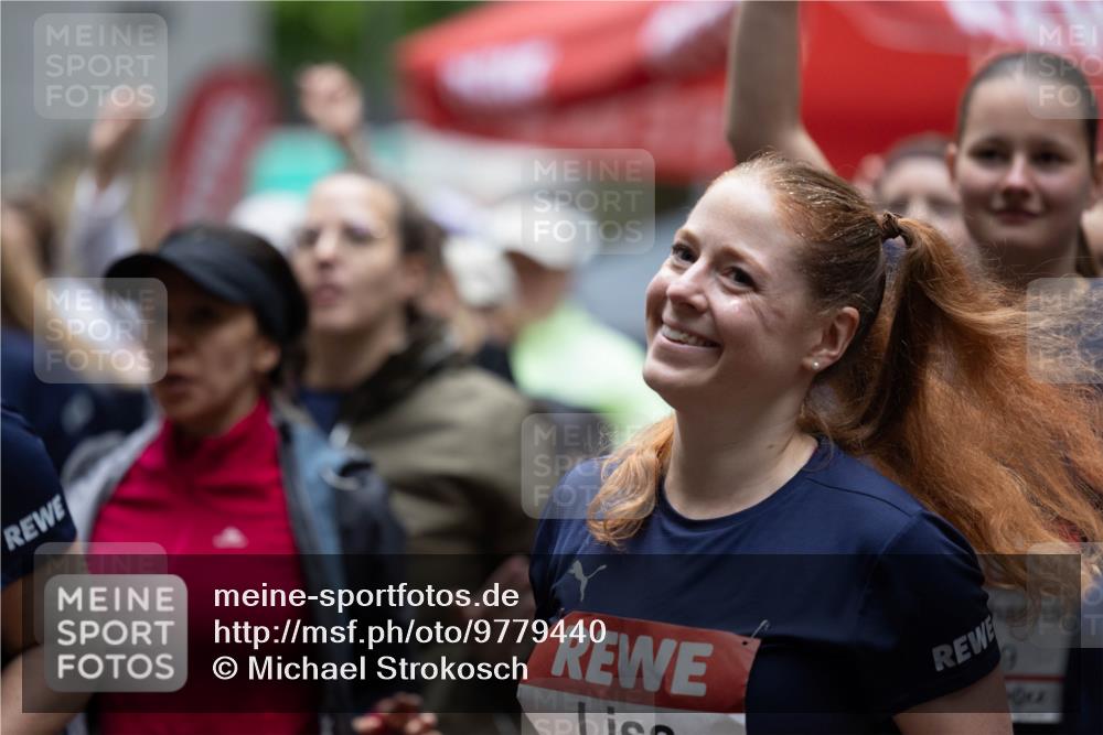 14.06.2026 - REWE Women's Run Michael Strokosch http://msf.ph/oto/9779440 14.06.2026 08:32:30 Laufen  meine-sportfotos.de