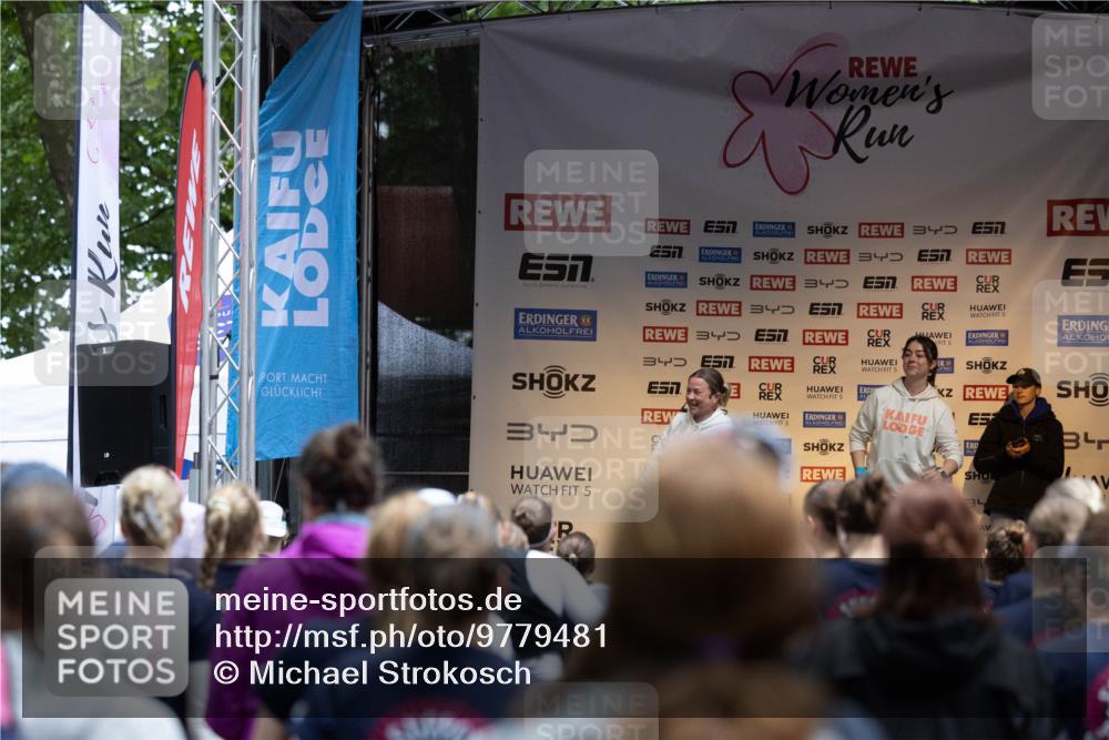 14.06.2026 - REWE Women's Run Michael Strokosch http://msf.ph/oto/9779481 14.06.2026 08:33:59 Laufen 51, 3, 3, 3, 3, 34, 7, 5, 5, 5, 5, 3, 5, 34, 5, 34 meine-sportfotos.de