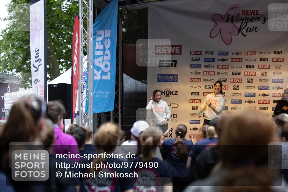 14.06.2026 - REWE Women's Run Michael Strokosch http://msf.ph/oto/9779490 14.06.2026 08:34:02 Laufen 3, 3, 3, 3, 5, 3, 5, 7, 5, 5, 5 meine-sportfotos.de