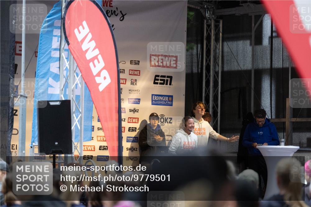 14.06.2026 - REWE Women's Run Michael Strokosch http://msf.ph/oto/9779501 14.06.2026 08:34:51 Laufen 5, 51, 5, 57, 5, 7, 340 meine-sportfotos.de