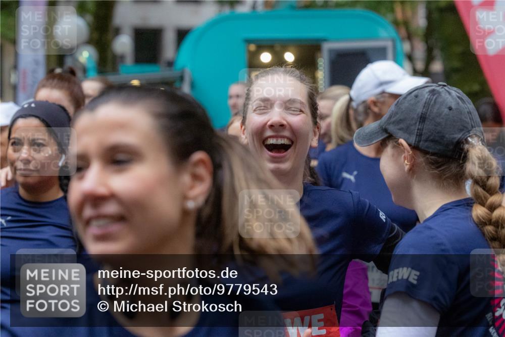 14.06.2026 - REWE Women's Run Michael Strokosch http://msf.ph/oto/9779543 14.06.2026 08:40:14 Laufen  meine-sportfotos.de