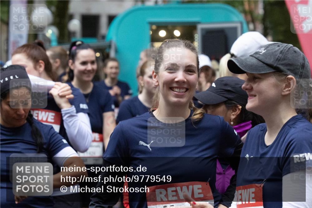 14.06.2026 - REWE Women's Run Michael Strokosch http://msf.ph/oto/9779549 14.06.2026 08:40:15 Laufen  meine-sportfotos.de