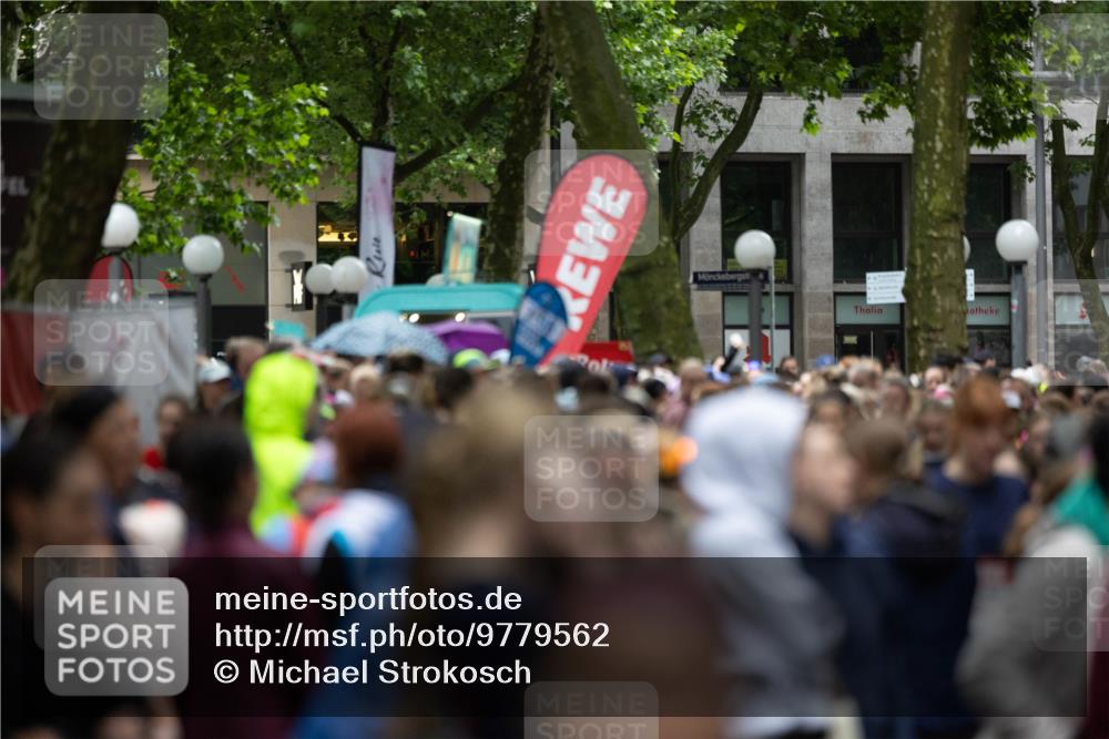 14.06.2026 - REWE Women's Run Michael Strokosch http://msf.ph/oto/9779562 14.06.2026 08:41:18 Laufen  meine-sportfotos.de