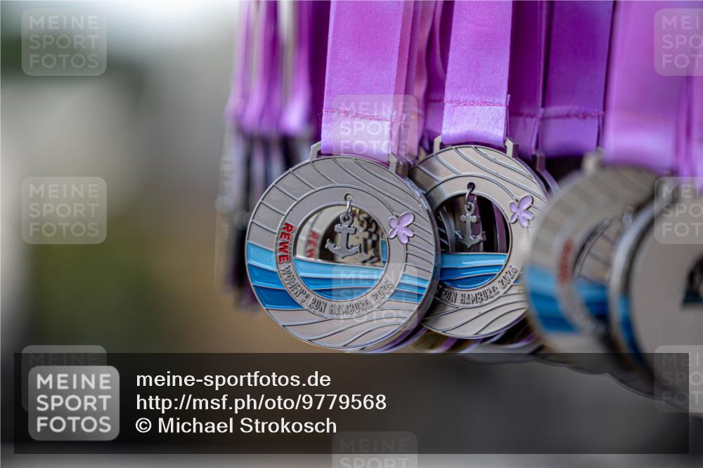 14.06.2026 - REWE Women's Run Michael Strokosch http://msf.ph/oto/9779568 14.06.2026 08:45:28 Laufen 9702, 9202 meine-sportfotos.de