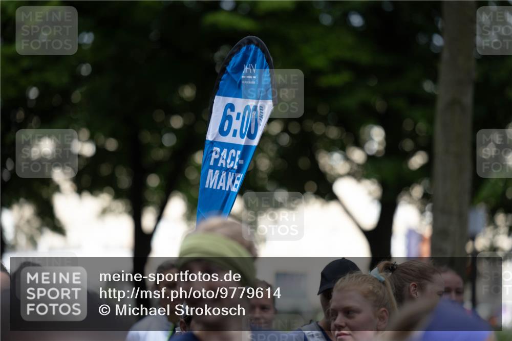 14.06.2026 - REWE Women's Run Michael Strokosch http://msf.ph/oto/9779614 14.06.2026 08:50:29 Laufen 6, 00 meine-sportfotos.de