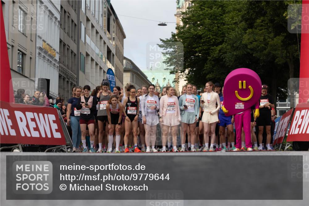 14.06.2026 - REWE Women's Run Michael Strokosch http://msf.ph/oto/9779644 14.06.2026 08:58:09 Laufen 10843, 5, 00 meine-sportfotos.de