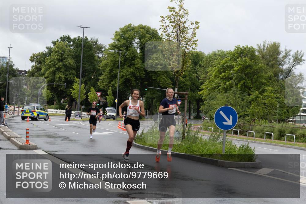 14.06.2026 - REWE Women's Run Michael Strokosch http://msf.ph/oto/9779669 14.06.2026 09:08:14 Laufen 11517, 7 meine-sportfotos.de