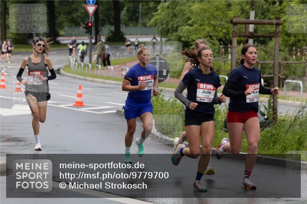 14.06.2026 - REWE Women's Run Michael Strokosch http://msf.ph/oto/9779700 14.06.2026 09:08:35 Laufen 10992, 348, 11418, 10480 meine-sportfotos.de