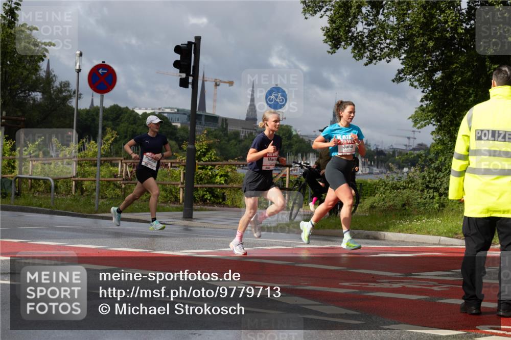 14.06.2026 - REWE Women's Run Michael Strokosch http://msf.ph/oto/9779713 14.06.2026 09:08:56 Laufen 10266 meine-sportfotos.de