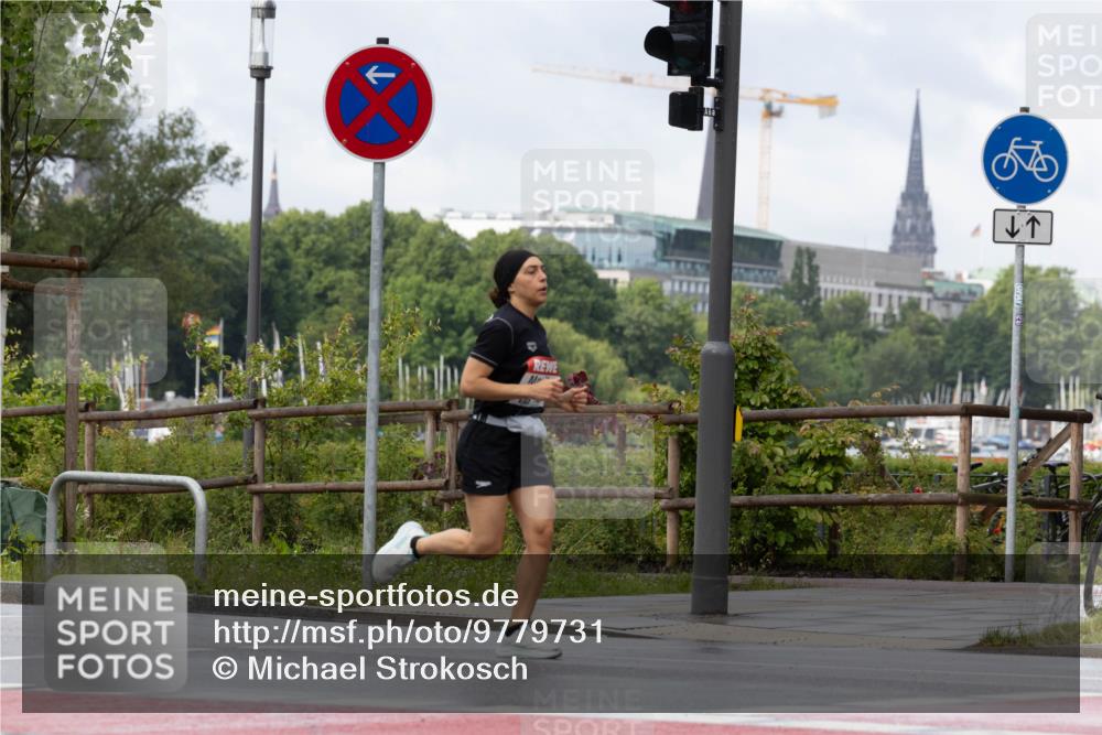 14.06.2026 - REWE Women's Run Michael Strokosch http://msf.ph/oto/9779731 14.06.2026 09:09:30 Laufen 47 meine-sportfotos.de