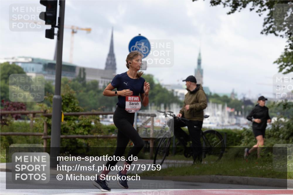 14.06.2026 - REWE Women's Run Michael Strokosch http://msf.ph/oto/9779759 14.06.2026 09:09:41 Laufen 51, 10430 meine-sportfotos.de