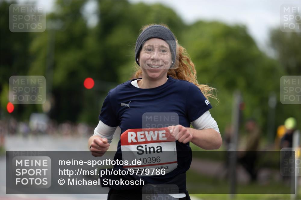 14.06.2026 - REWE Women's Run Michael Strokosch http://msf.ph/oto/9779786 14.06.2026 09:10:06 Laufen 10396 meine-sportfotos.de