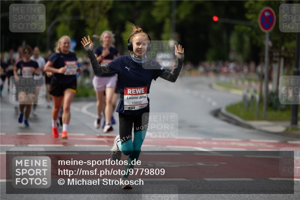 14.06.2026 - REWE Women's Run Michael Strokosch http://msf.ph/oto/9779809 14.06.2026 09:10:11 Laufen 10642 meine-sportfotos.de