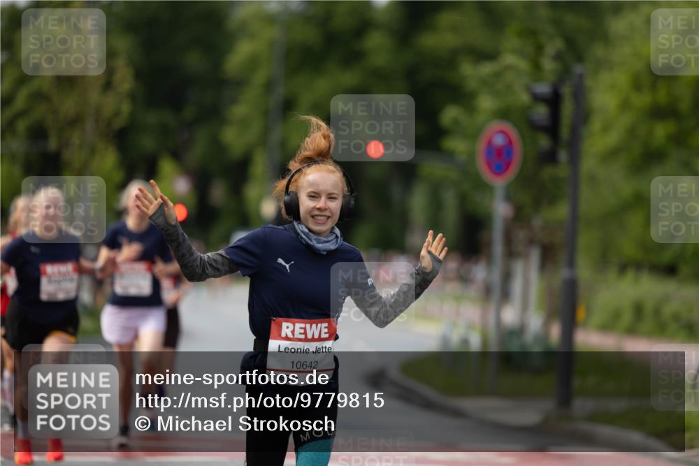 14.06.2026 - REWE Women's Run Michael Strokosch http://msf.ph/oto/9779815 14.06.2026 09:10:11 Laufen 10642 meine-sportfotos.de