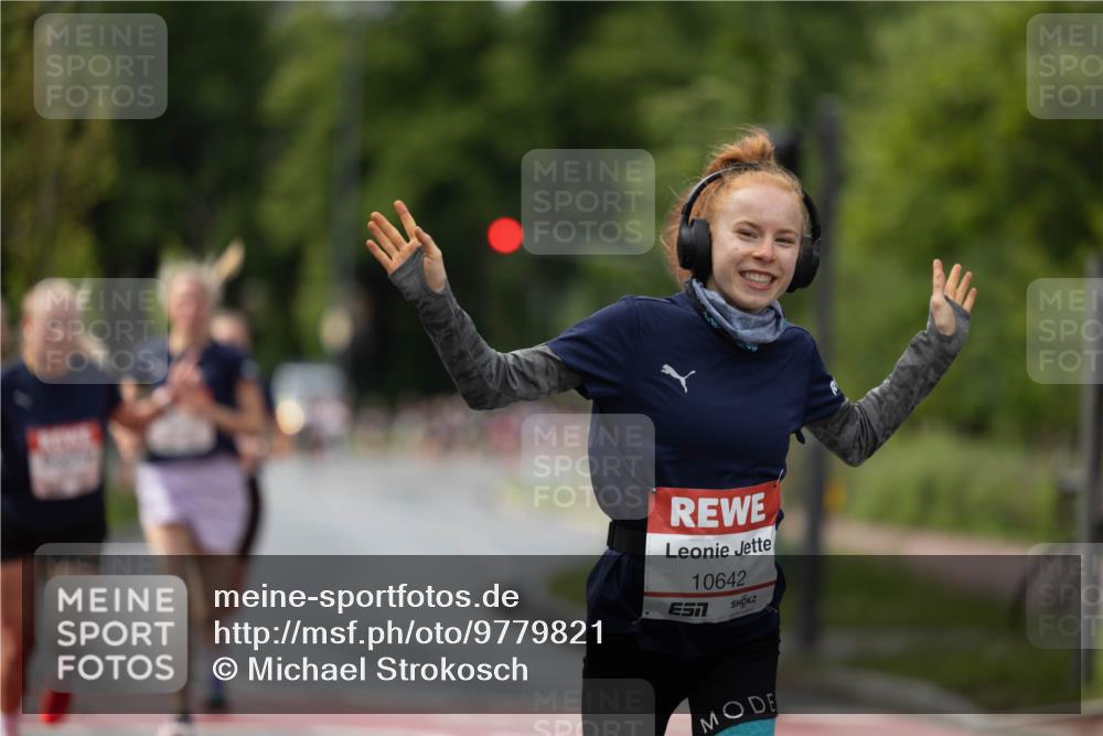 14.06.2026 - REWE Women's Run Michael Strokosch http://msf.ph/oto/9779821 14.06.2026 09:10:12 Laufen 10642 meine-sportfotos.de