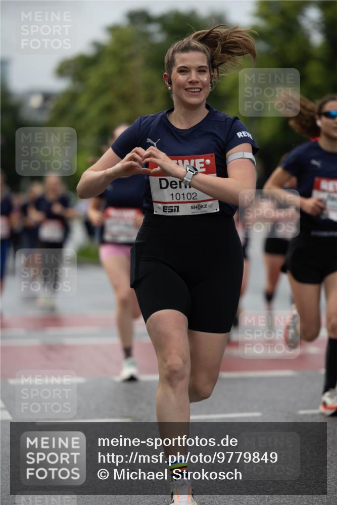 14.06.2026 - REWE Women's Run Michael Strokosch http://msf.ph/oto/9779849 14.06.2026 09:10:29 Laufen 10102, 7 meine-sportfotos.de
