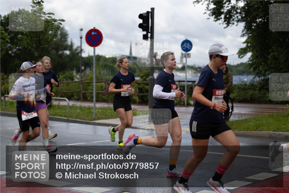 14.06.2026 - REWE Women's Run Michael Strokosch http://msf.ph/oto/9779857 14.06.2026 09:10:52 Laufen 107 meine-sportfotos.de