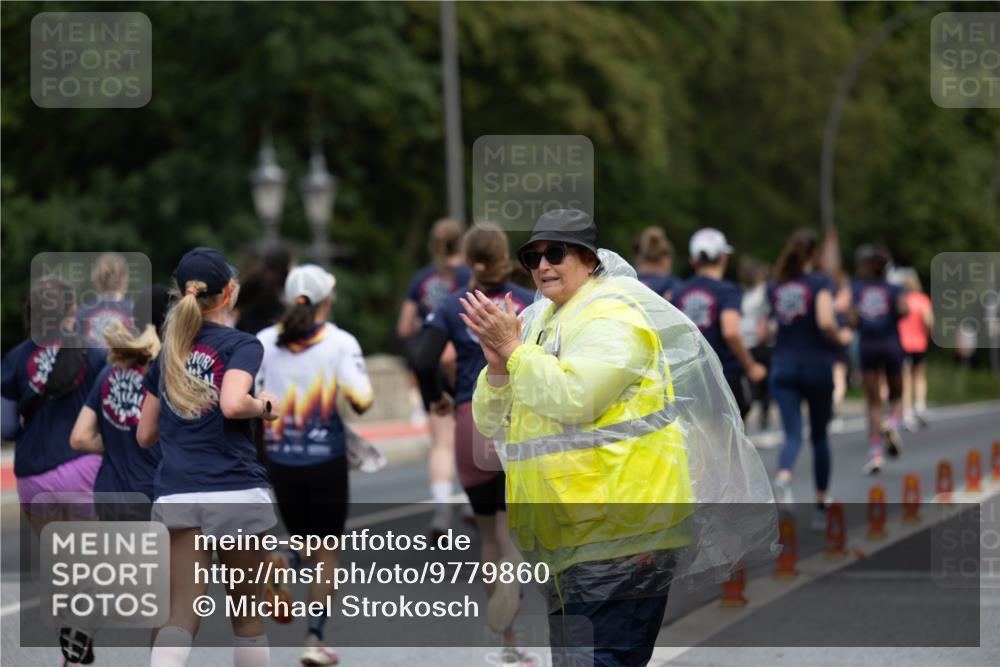 14.06.2026 - REWE Women's Run Michael Strokosch http://msf.ph/oto/9779860 14.06.2026 09:10:59 Laufen 8800 meine-sportfotos.de