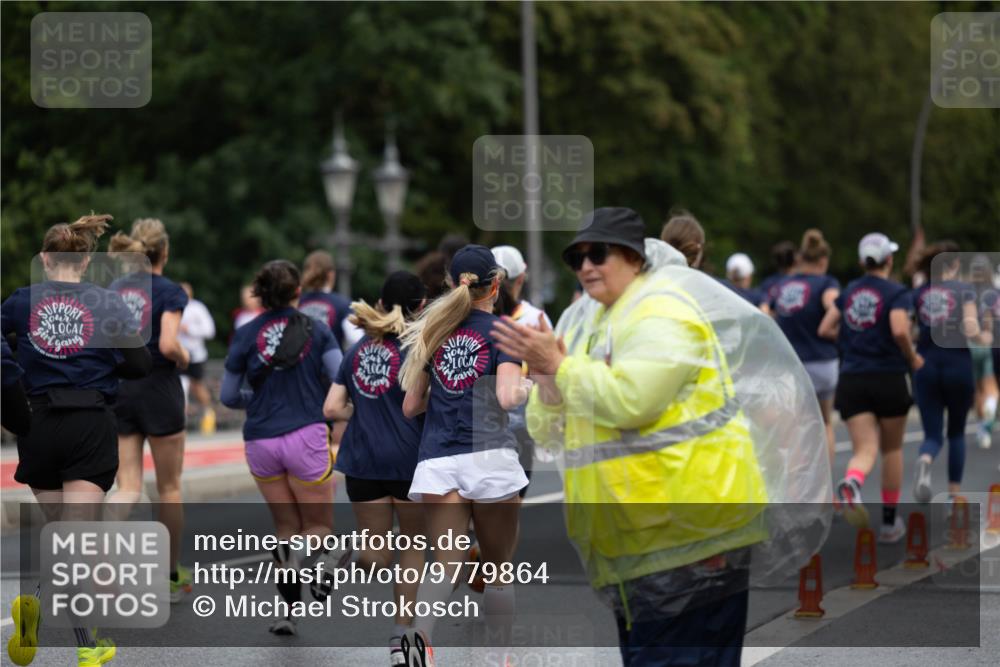 14.06.2026 - REWE Women's Run Michael Strokosch http://msf.ph/oto/9779864 14.06.2026 09:11:00 Laufen  meine-sportfotos.de