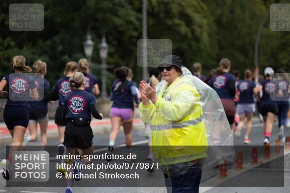 14.06.2026 - REWE Women's Run Michael Strokosch http://msf.ph/oto/9779871 14.06.2026 09:11:01 Laufen  meine-sportfotos.de