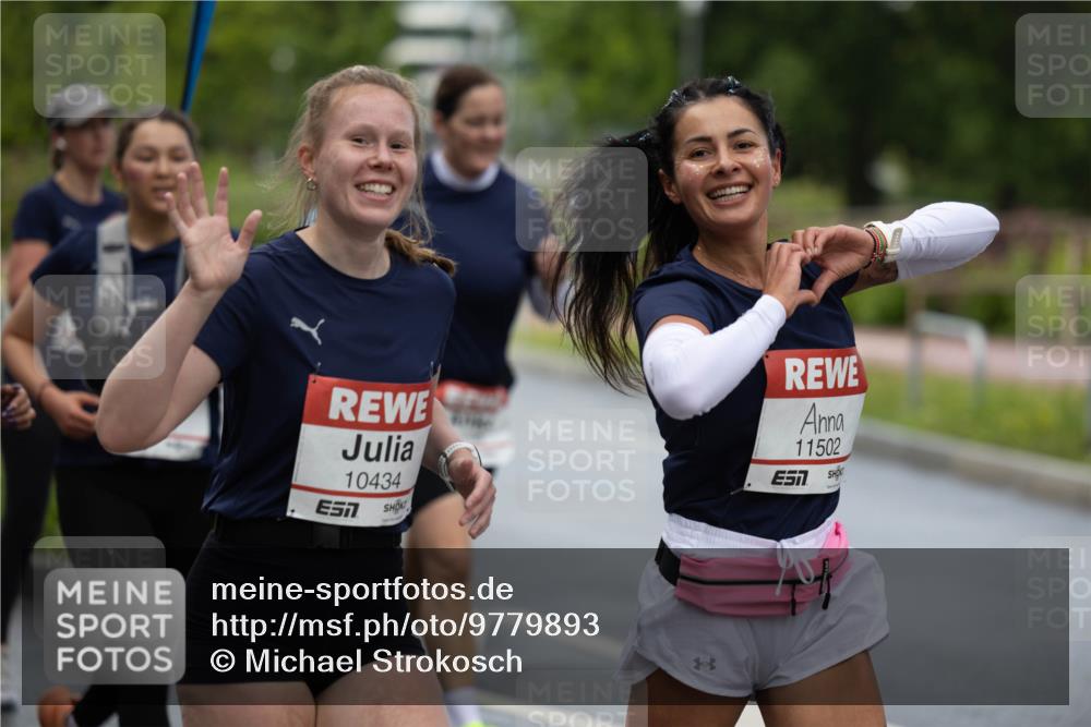 14.06.2026 - REWE Women's Run Michael Strokosch http://msf.ph/oto/9779893 14.06.2026 09:11:23 Laufen 10434, 11502 meine-sportfotos.de