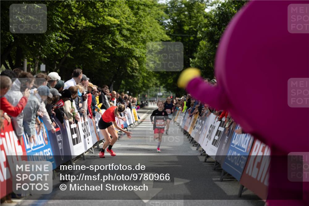 14.06.2026 - REWE Women's Run Michael Strokosch http://msf.ph/oto/9780966 14.06.2026 10:50:13 Laufen  meine-sportfotos.de