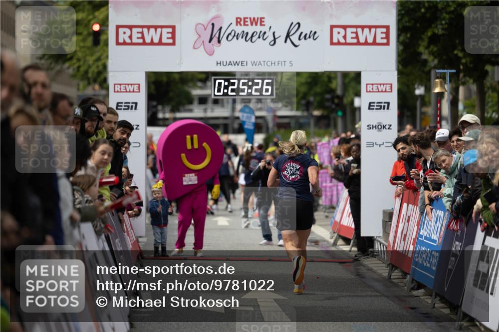 14.06.2026 - REWE Women's Run Michael Strokosch http://msf.ph/oto/9781022 14.06.2026 10:55:59 Laufen 5, 0, 25, 26, 345 meine-sportfotos.de