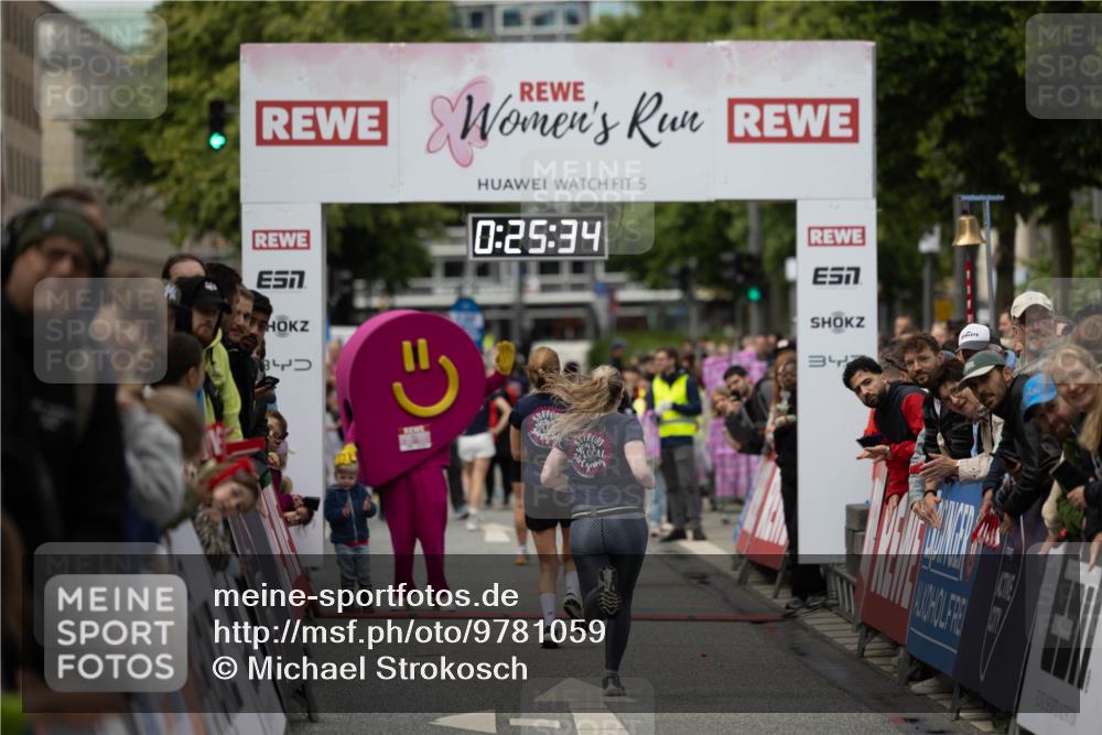 14.06.2026 - REWE Women's Run Michael Strokosch http://msf.ph/oto/9781059 14.06.2026 10:56:06 Laufen 5, 0, 25, 34 meine-sportfotos.de