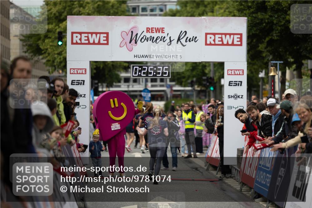14.06.2026 - REWE Women's Run Michael Strokosch http://msf.ph/oto/9781074 14.06.2026 10:56:08 Laufen 5, 0, 25, 35 meine-sportfotos.de