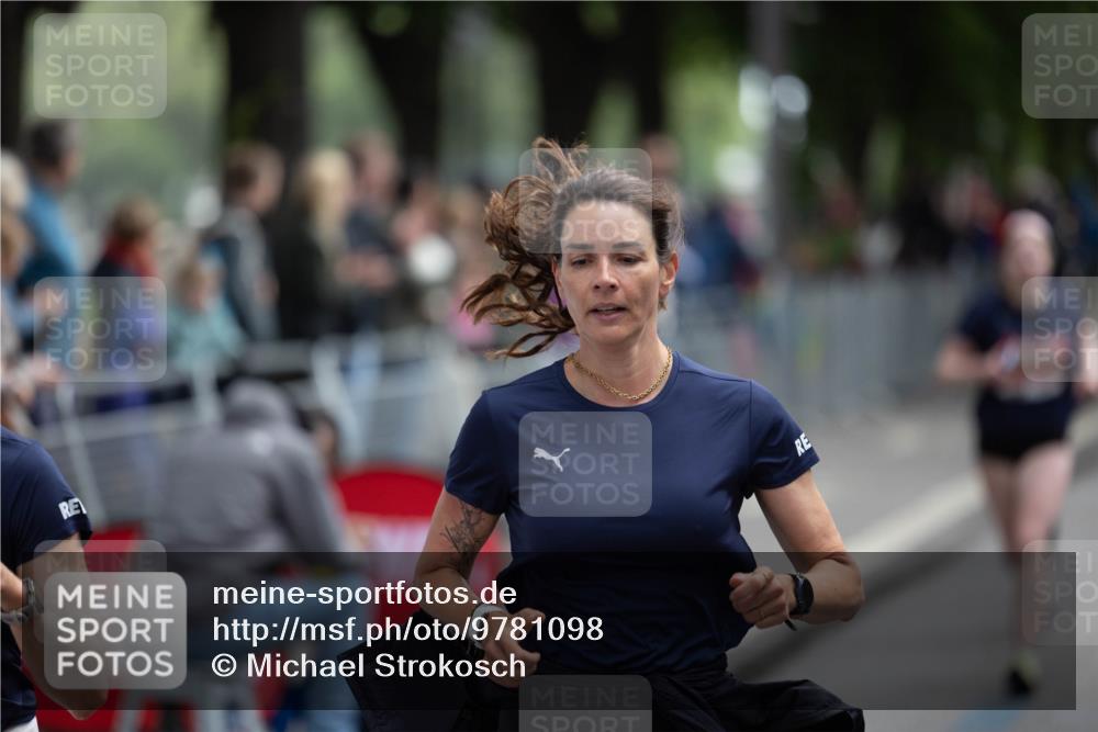 14.06.2026 - REWE Women's Run Michael Strokosch http://msf.ph/oto/9781098 14.06.2026 10:56:45 Laufen  meine-sportfotos.de