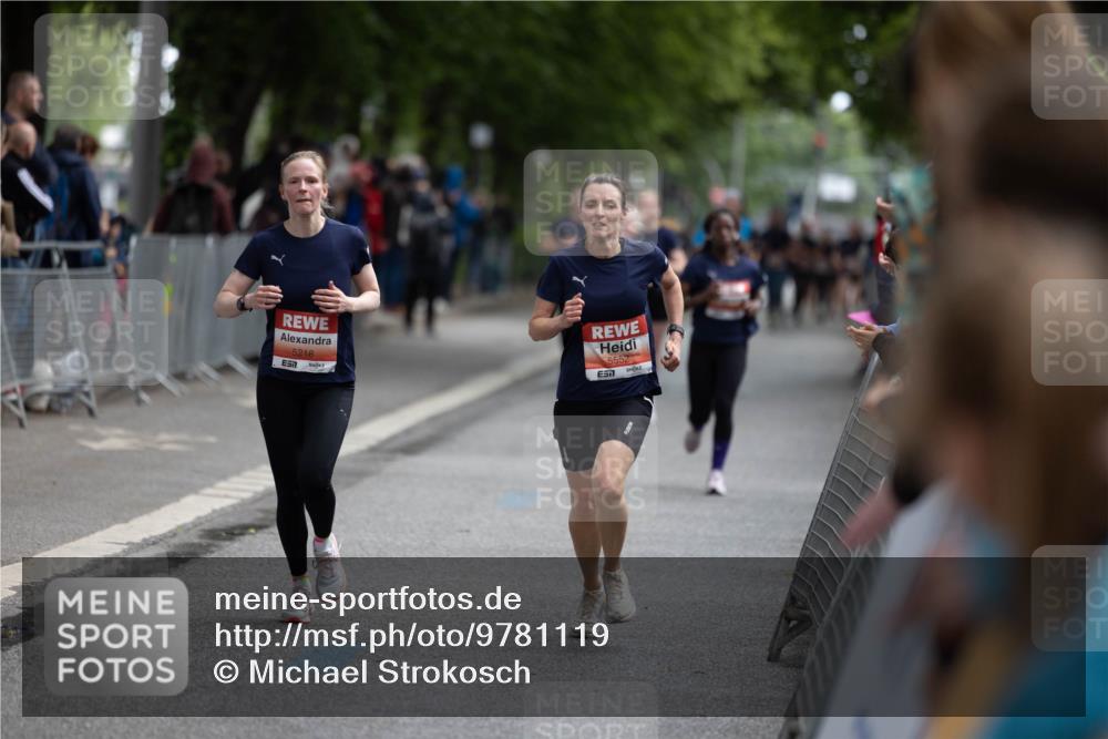 14.06.2026 - REWE Women's Run Michael Strokosch http://msf.ph/oto/9781119 14.06.2026 10:56:55 Laufen 5218, 7, 5552, 657 meine-sportfotos.de