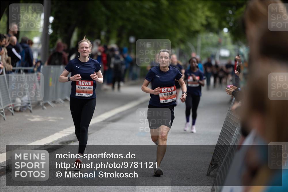 14.06.2026 - REWE Women's Run Michael Strokosch http://msf.ph/oto/9781121 14.06.2026 10:56:56 Laufen 5218, 7, 5552, 7 meine-sportfotos.de