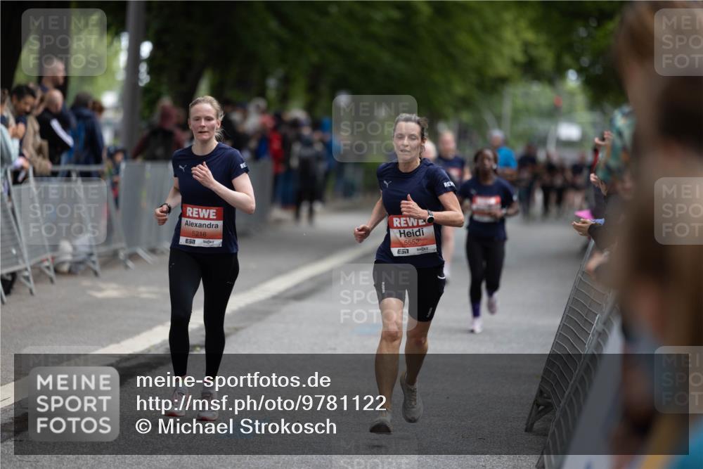 14.06.2026 - REWE Women's Run Michael Strokosch http://msf.ph/oto/9781122 14.06.2026 10:56:56 Laufen 5218, 5552, 51 meine-sportfotos.de