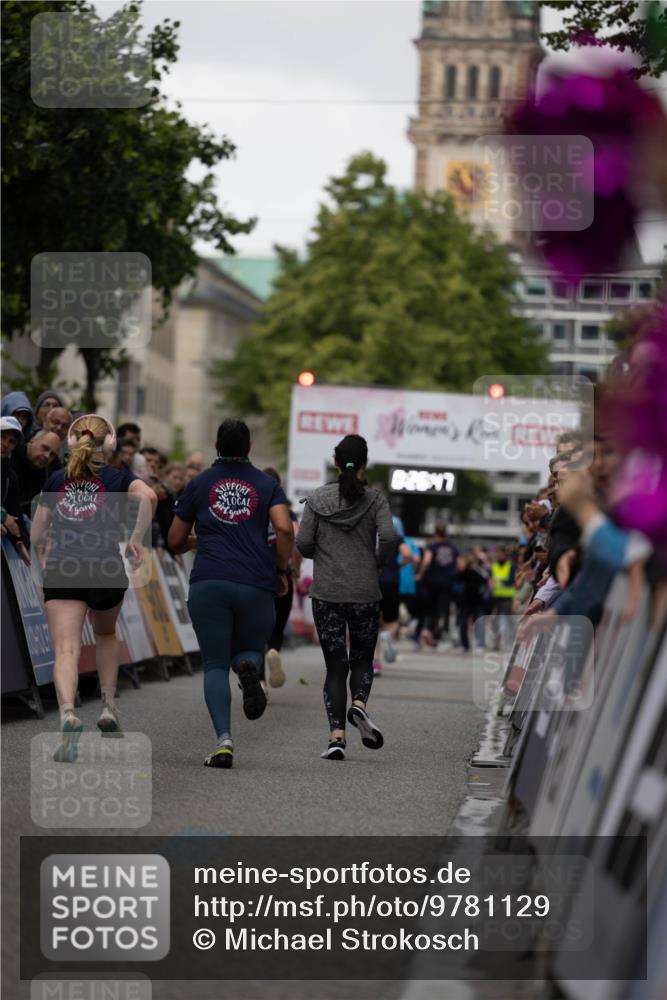 14.06.2026 - REWE Women's Run Michael Strokosch http://msf.ph/oto/9781129 14.06.2026 10:57:20 Laufen 02647 meine-sportfotos.de